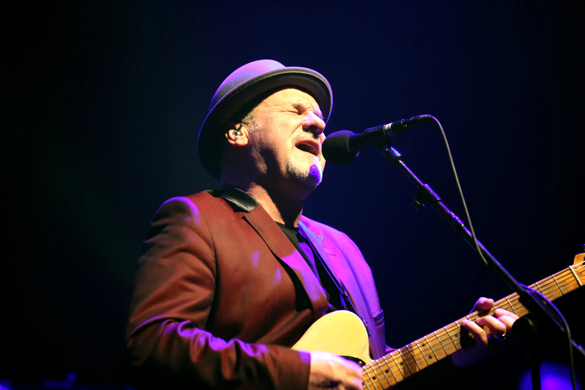 Paul Carrack performing live, concert photography by myb777